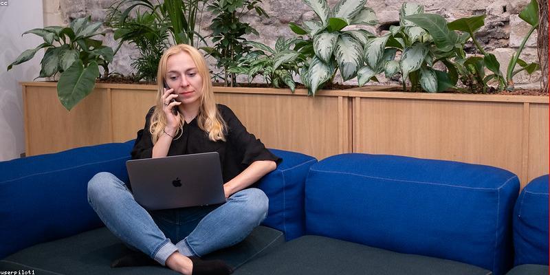 クラウドワークス vs ランサーズ徹底比較【2026年】副業初心者はどっちを使うべき？